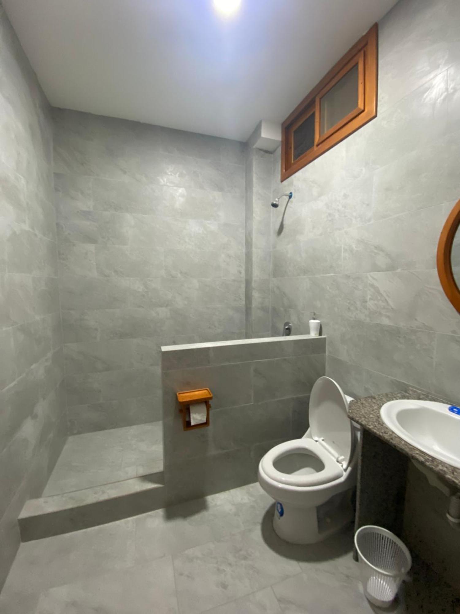 Hotel Penguin House Puerto Villamil Exteriér fotografie